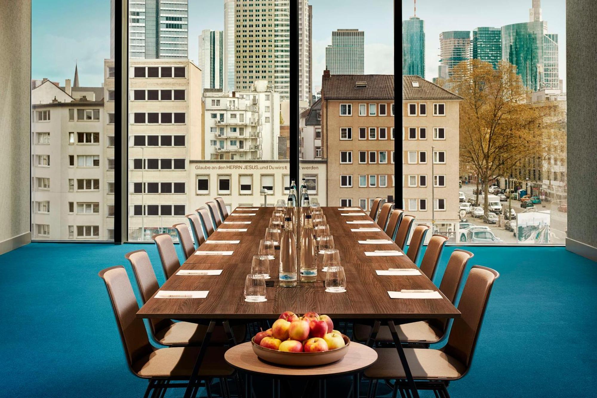 Nh Collection Frankfurt Spin Tower Hotell Frankfurt am Main Exteriör bild