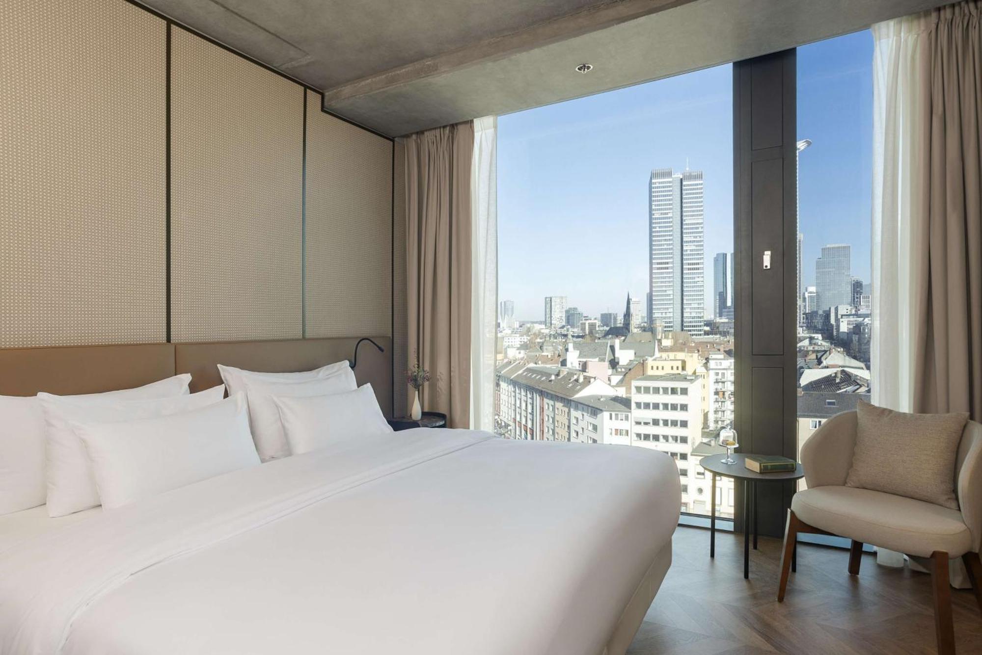 Nh Collection Frankfurt Spin Tower Hotell Frankfurt am Main Exteriör bild
