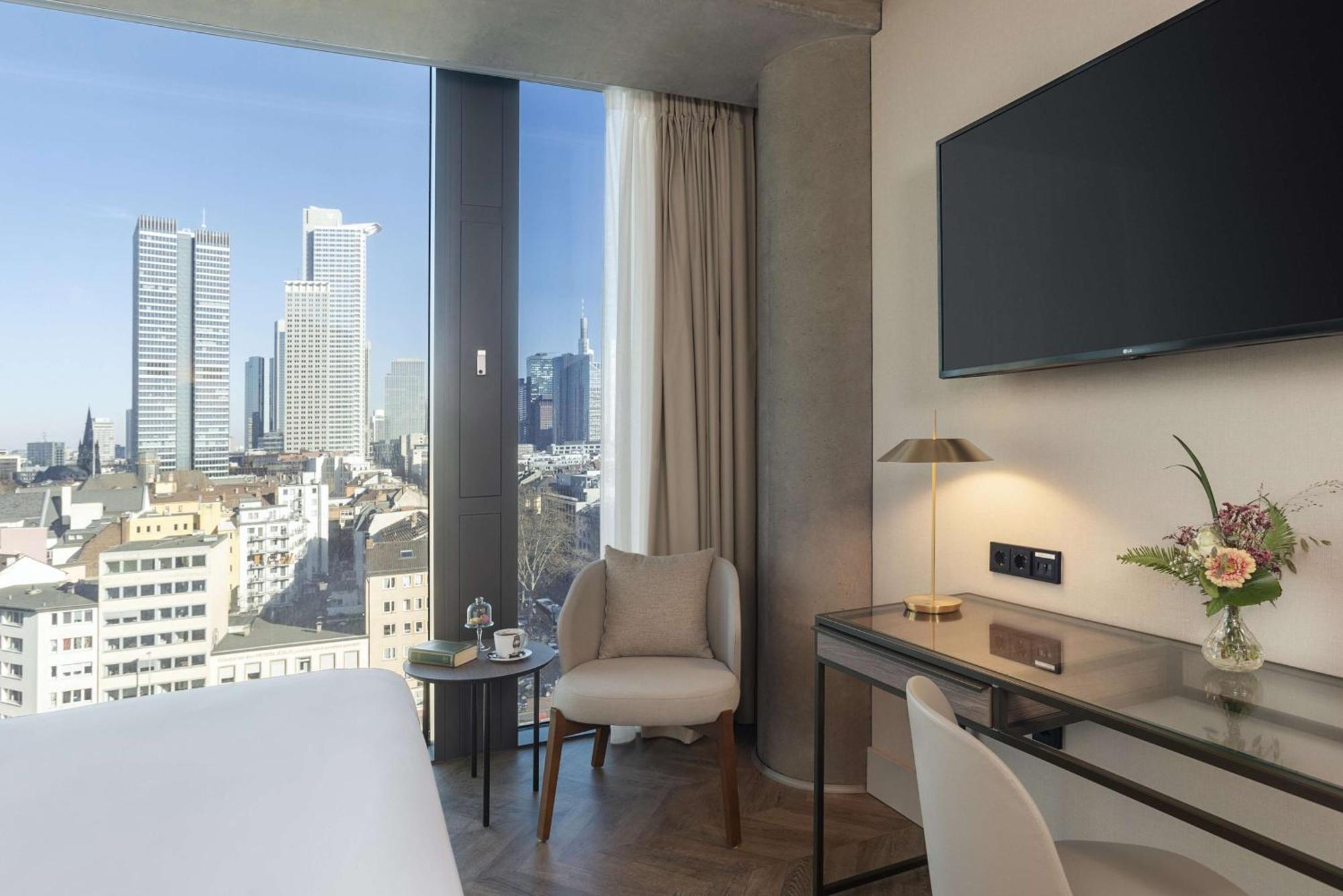 Nh Collection Frankfurt Spin Tower Hotell Frankfurt am Main Exteriör bild