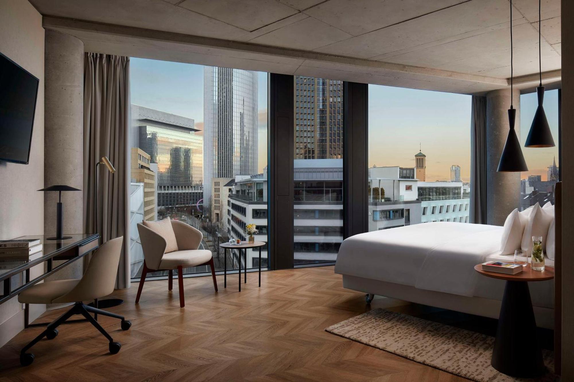 Nh Collection Frankfurt Spin Tower Hotell Frankfurt am Main Exteriör bild