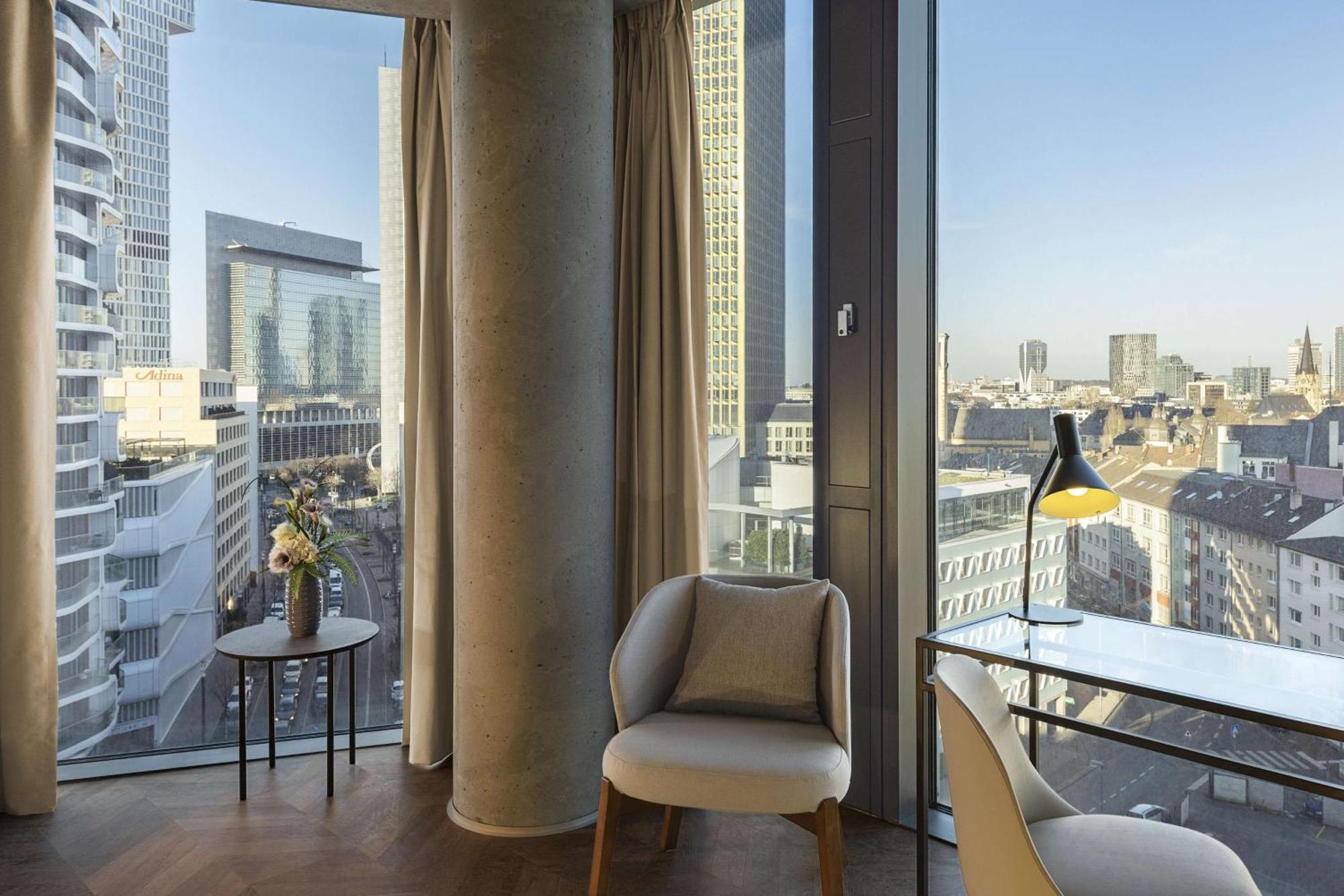 Nh Collection Frankfurt Spin Tower Hotell Frankfurt am Main Exteriör bild