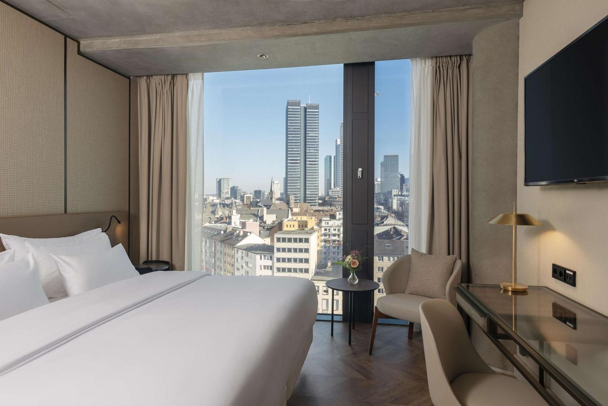 Nh Collection Frankfurt Spin Tower Hotell Frankfurt am Main Exteriör bild