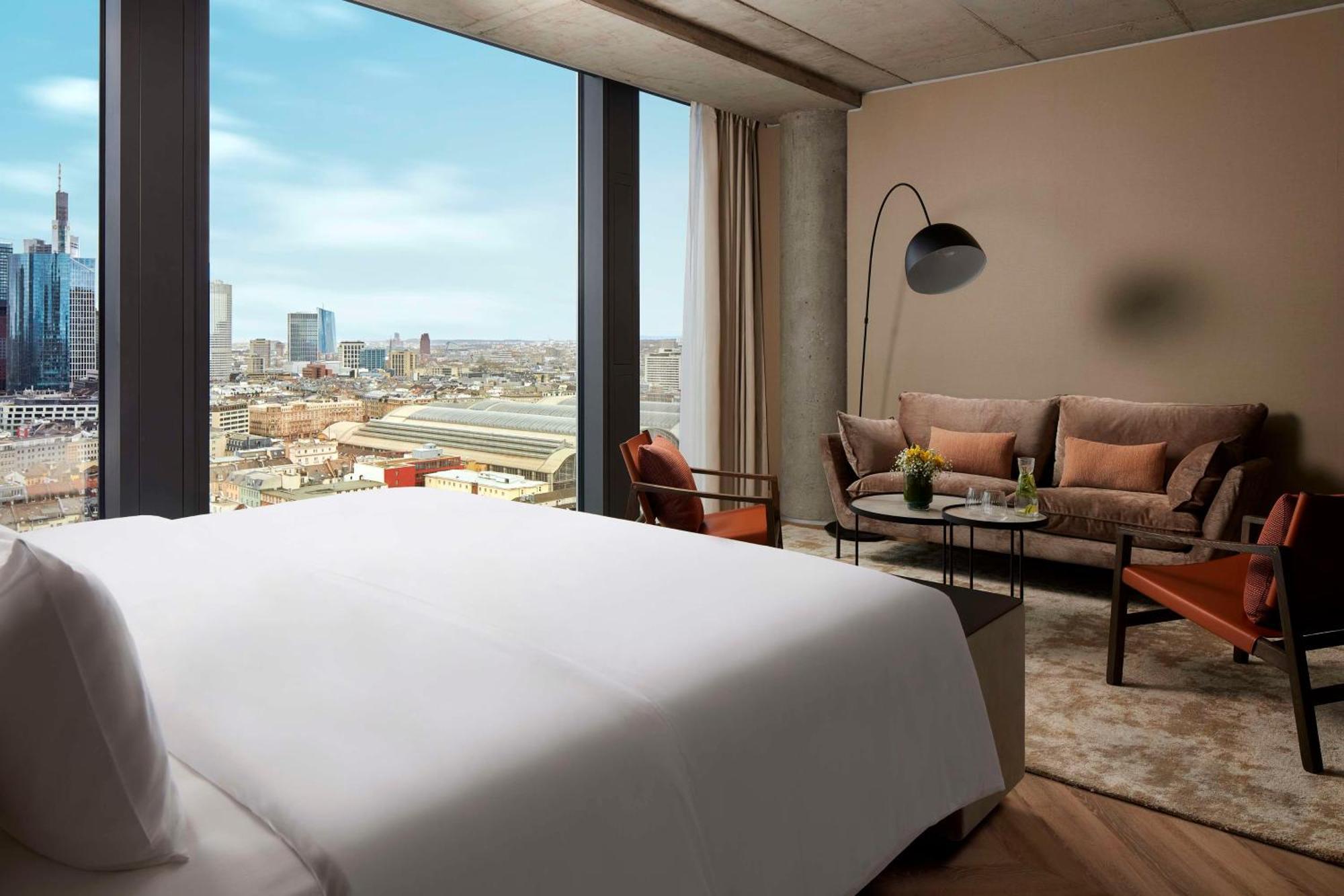 Nh Collection Frankfurt Spin Tower Hotell Frankfurt am Main Exteriör bild