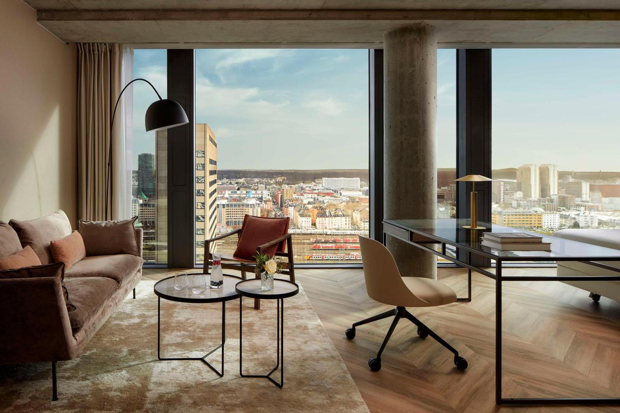 Nh Collection Frankfurt Spin Tower Hotell Frankfurt am Main Exteriör bild